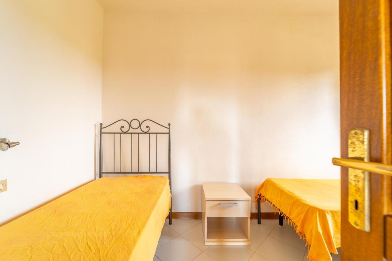Iss Travel, Pedra Rosa 2 Bedroom Apartments With Private Terrace And Air Conditioning سان تيودورو المظهر الخارجي الصورة