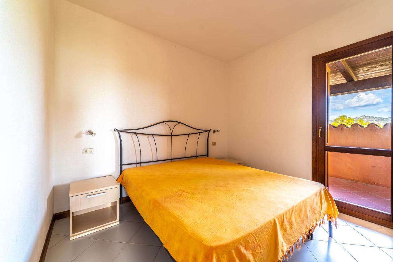 Iss Travel, Pedra Rosa 2 Bedroom Apartments With Private Terrace And Air Conditioning سان تيودورو المظهر الخارجي الصورة